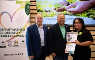 Caguas reconoce la labor de sus agrónomos municipales 11