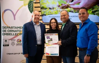 Caguas reconoce la labor de sus agrónomos municipales 13