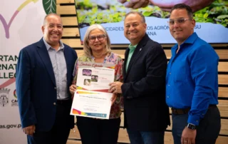 Caguas reconoce la labor de sus agrónomos municipales 14
