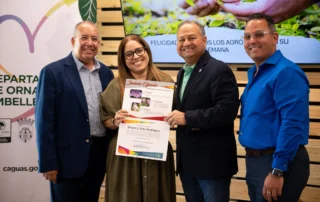 Caguas reconoce la labor de sus agrónomos municipales 15