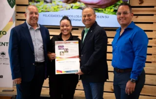 Caguas reconoce la labor de sus agrónomos municipales 21